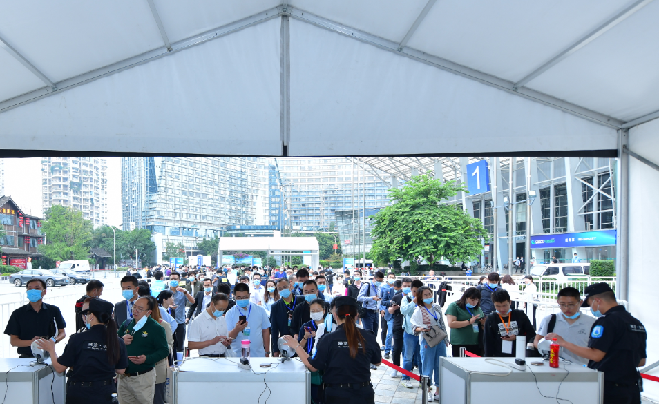 開展第二天-精彩依舊，CDEPE持續(xù)激發(fā)西部環(huán)保市場潛力